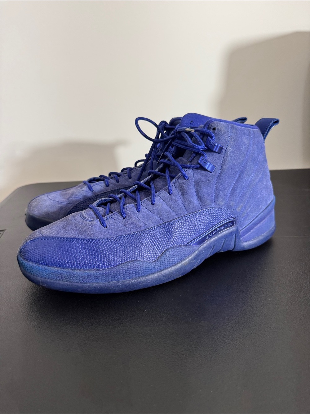 Jordan mens 12 Retro Deep Royal blue 130690-400 suede sneaker shoes EUC